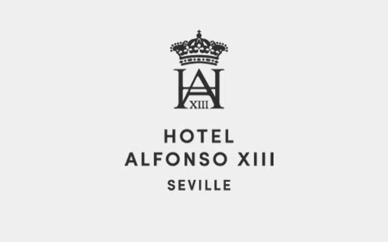 Portamenús de madera ecológica y sostenible 14 hotel-alfonso-doce-sevilla-portamenus